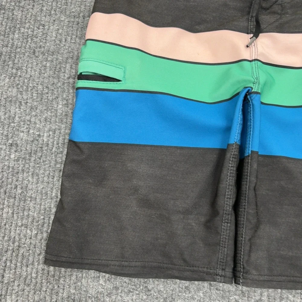 O'Neill Board Shorts Mens 26 Black Hyperfreak Striped Surf Beach Athletic Summer